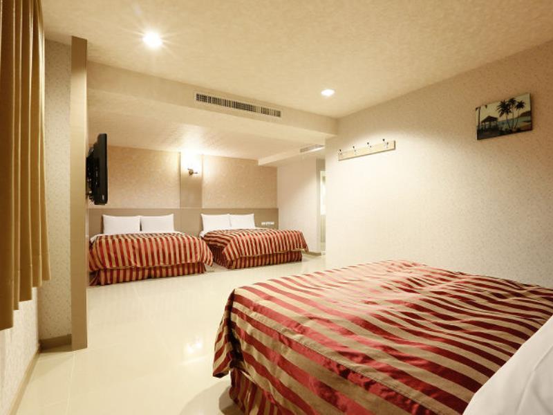 Hua Xiang Motel - Arena Гаосюн Екстер'єр фото